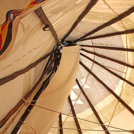 Big Sky Tipi Holidays Wartling Exterior foto