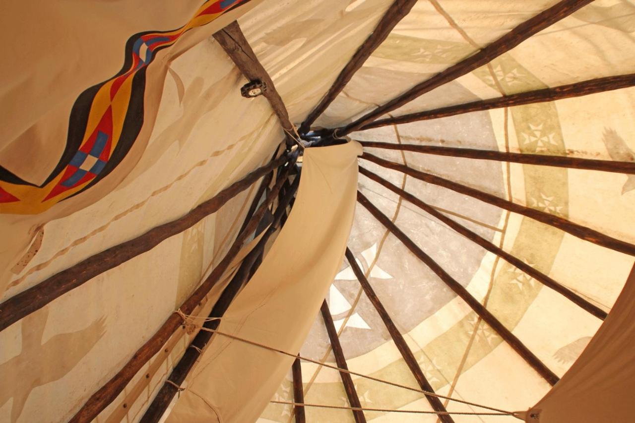 Big Sky Tipi Holidays Wartling Exterior foto