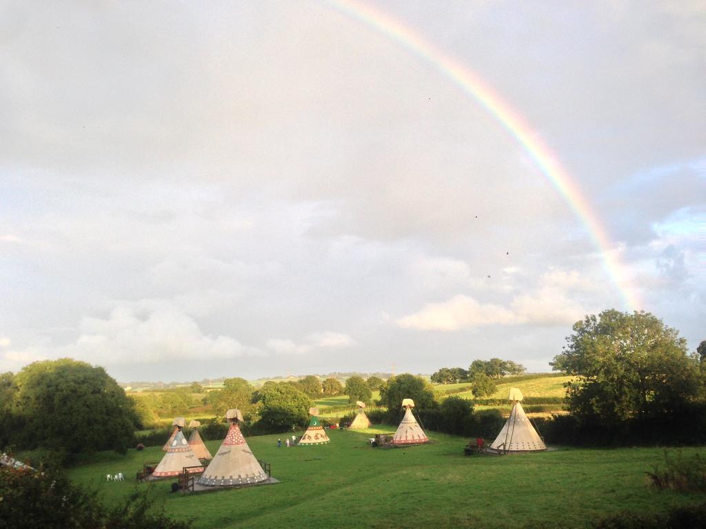 Big Sky Tipi Holidays Wartling Exterior foto